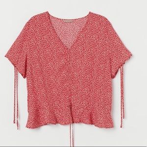 H&M Red Floral Short-Sleeve Cinched Blouse